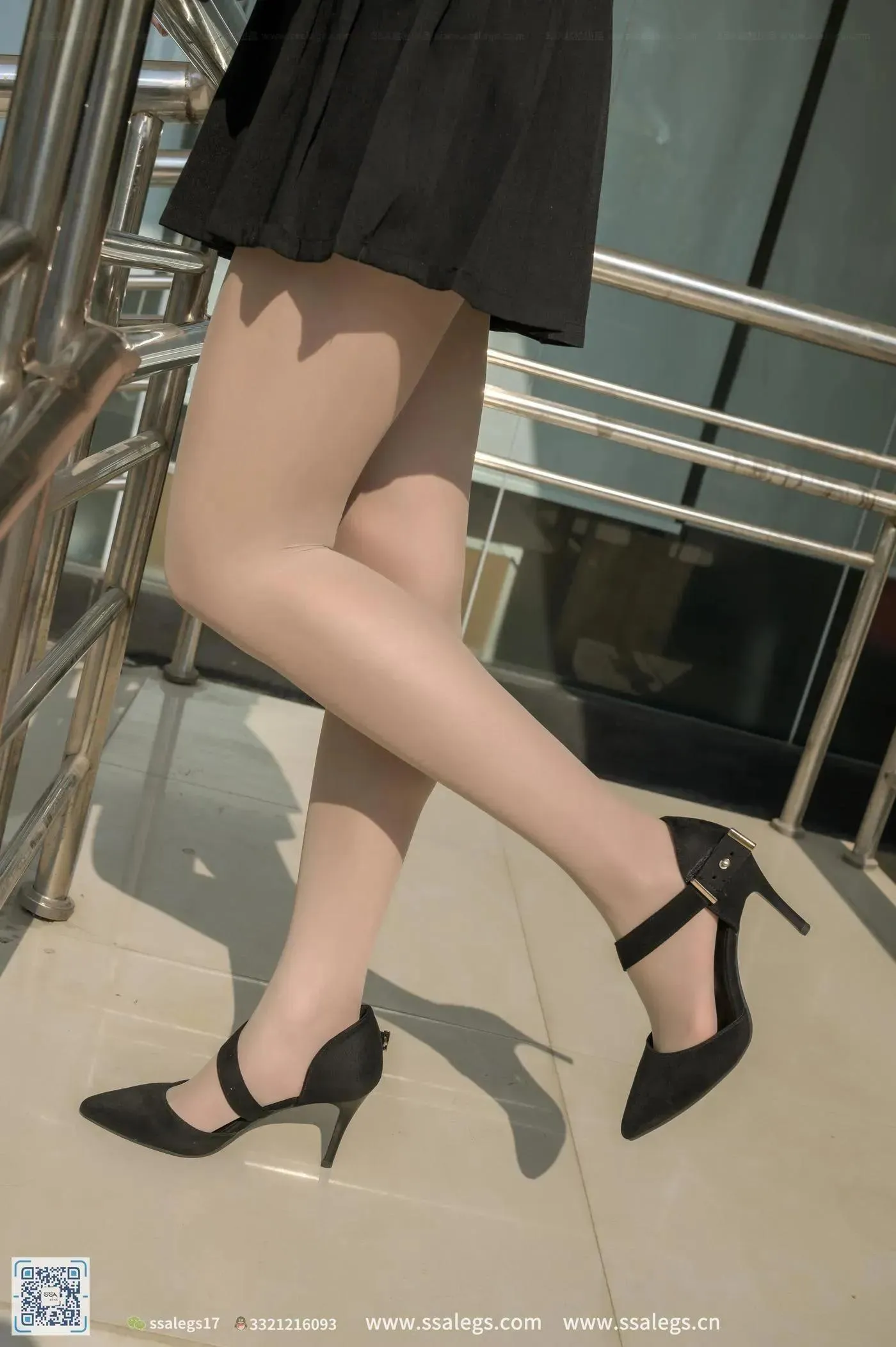 [SSA丝社]超清写真 NO.495 君君 外拍写真（上） [64P]插图2